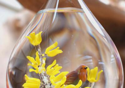 crematie-as-urn-glas-vogeltje-geel-bloemen